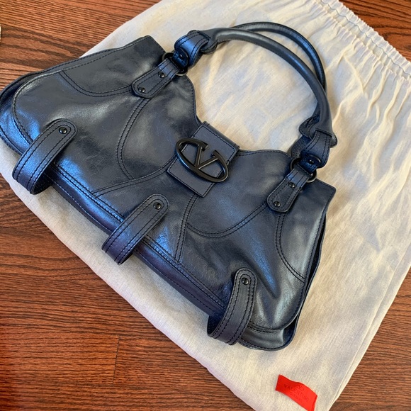 Pewter Valentino hobo Bag black hardware - Picture 3 of 12